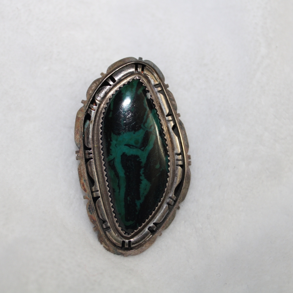 Native American Navajo Pin/Pendant signed Piaso